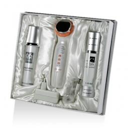 Aknealarm, Pickelproblem - die junge, arme Haut