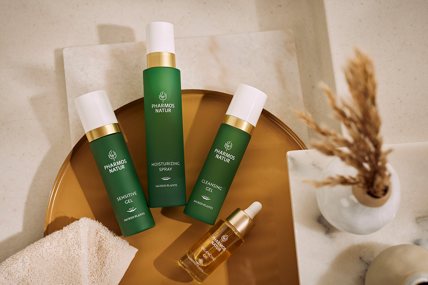 Naturkosmetik von Pharmos Natur - so schön und rein wie die Natur selbst