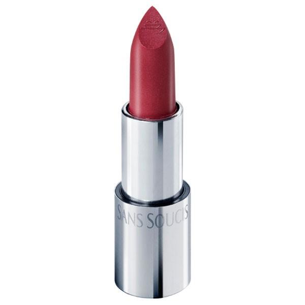 Festliche Lippenbekenntnisse: Mit feurigem Rot durch den kalten Winter