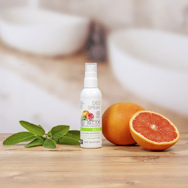 Kräutergarten Basic Deo Spray mit Bio Pink Grapefruit von styx