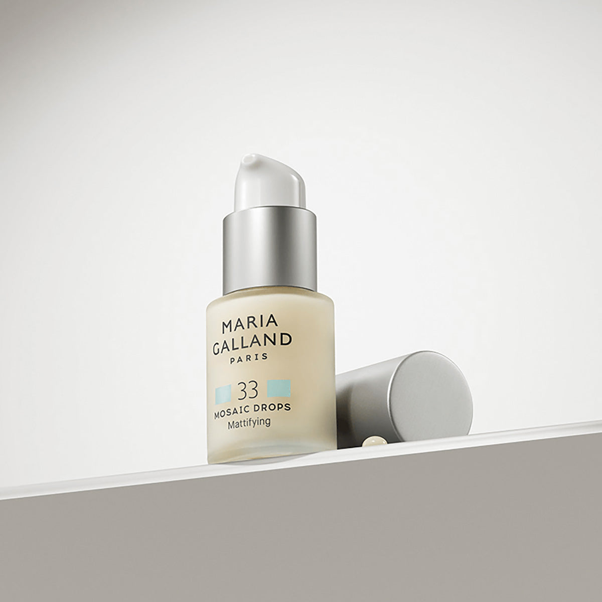 33 Mosaic Drops Mattifying von Maria Galland