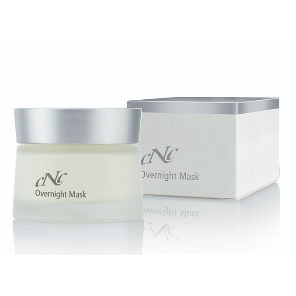 White Secret Overnight Mask von CNC Cosmetic