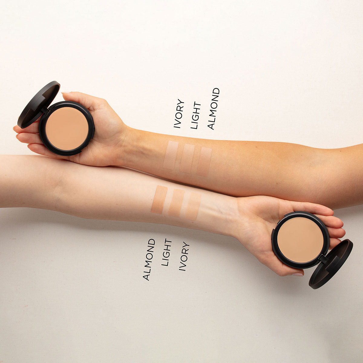 COMPACT MAKE-UP